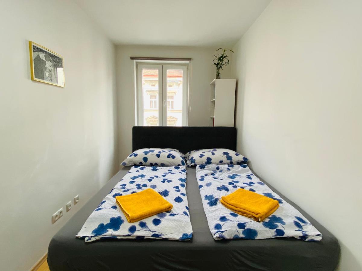 Feel The Klimt No1 Near Main Train Station - Hbf Appartement Wenen